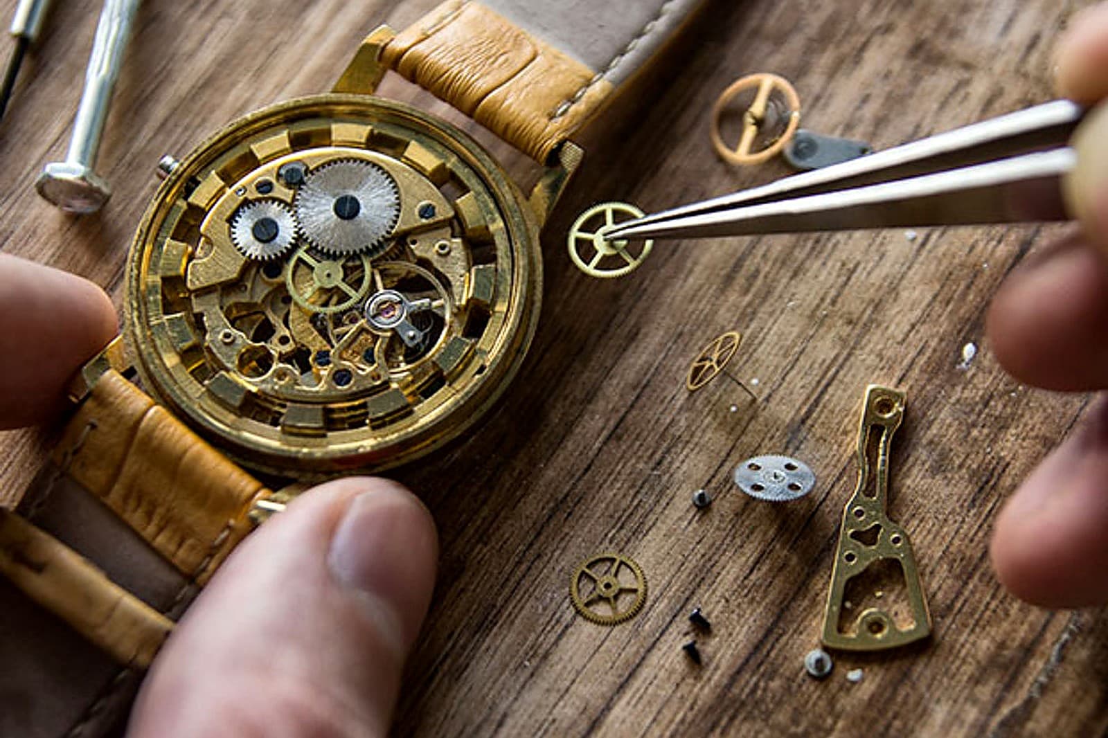 Watch Repair & Battery Replacement